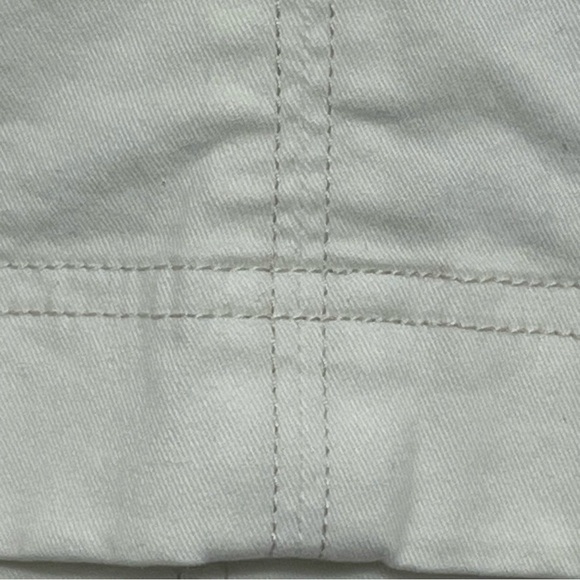 Boden white cotton zip button 2 pocket mini skirt, size 10 US. - Picture 4 of 7